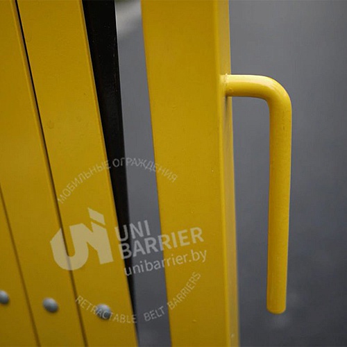Раздвижное ограждение UniExpand 165R металлическое на колесиках 6м