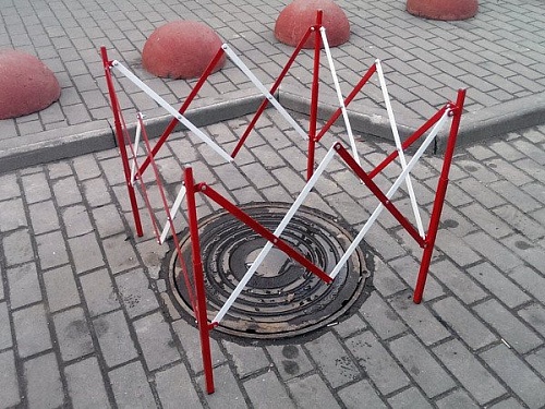 Раздвижное ограждение для люка UniManHole